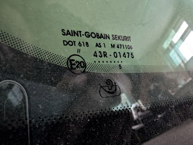 Купити GS1442D12S Sekurit Вікно вітрове
