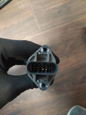 Витратомір повітря Bosch F00C2G2055