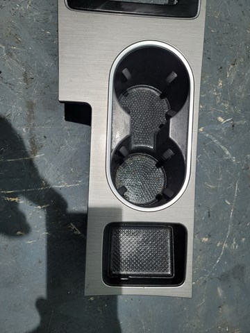  561864263 VAG