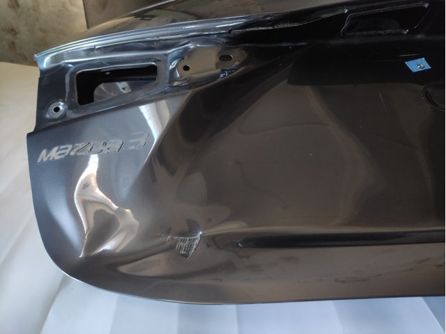 Кришка багажника на Mazda 3 (BM, BN)