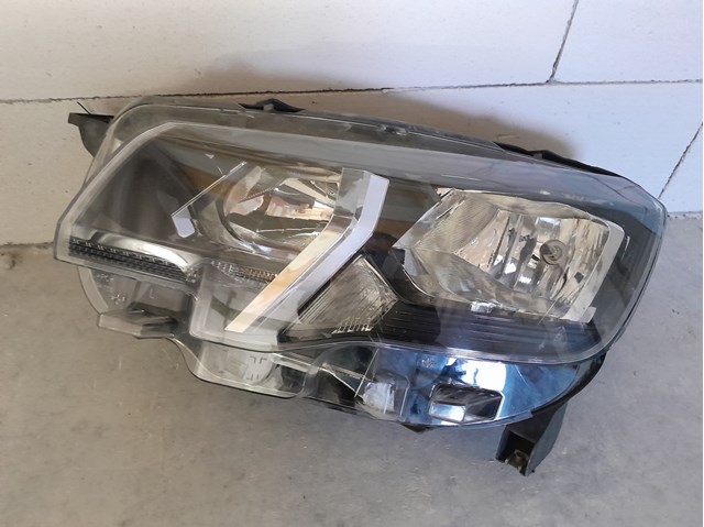 Фари Peugeot/Citroen 9816826980 ціна, від 168.15 USD