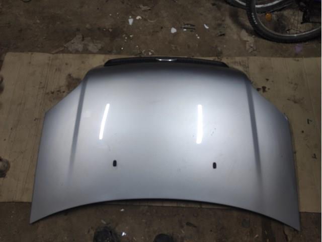 Капот 1217457 Ford