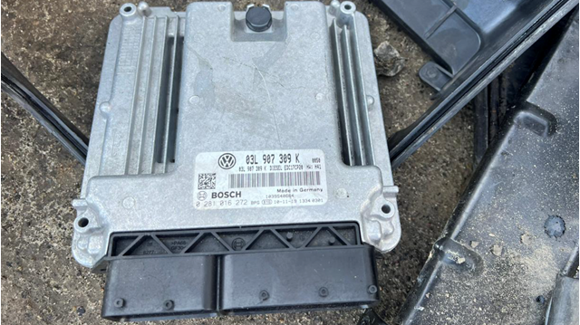 03L907309K VAG Блок електронного управління