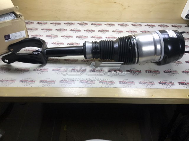 Стійка передня права Mercedes A166320506680