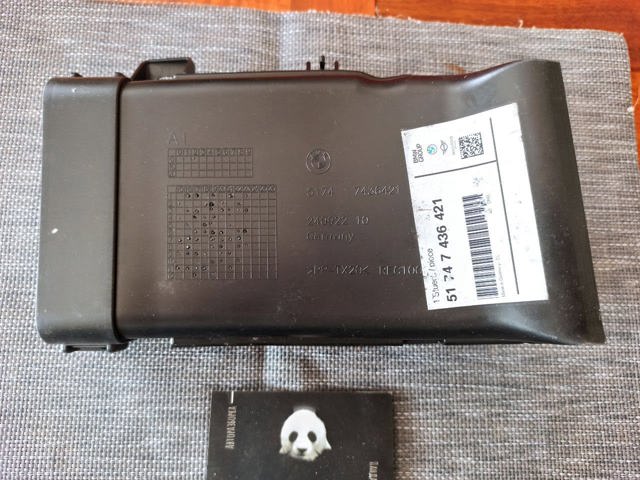 51747436421 BMW 