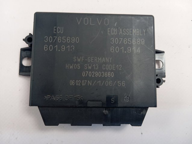 30765690 Volvo 