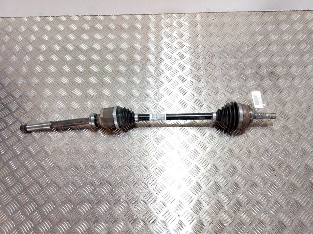 Привід правий Peugeot/Citroen 9824359680