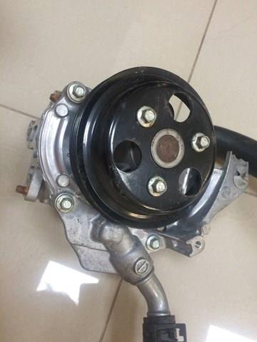 P51B15010D Mazda Насос охолодження