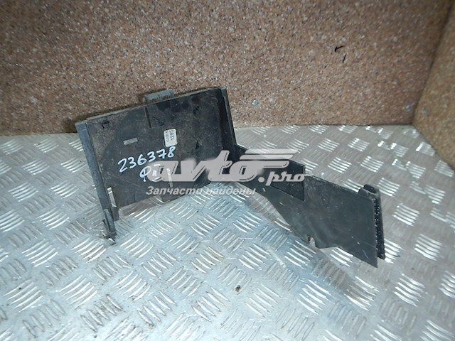 3M5110757 Ford 