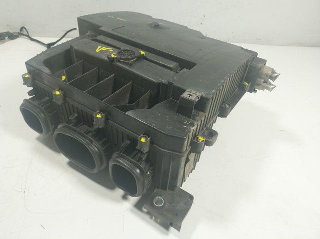  Renault (RVI) 295E39359R ціна, від 58.34 USD