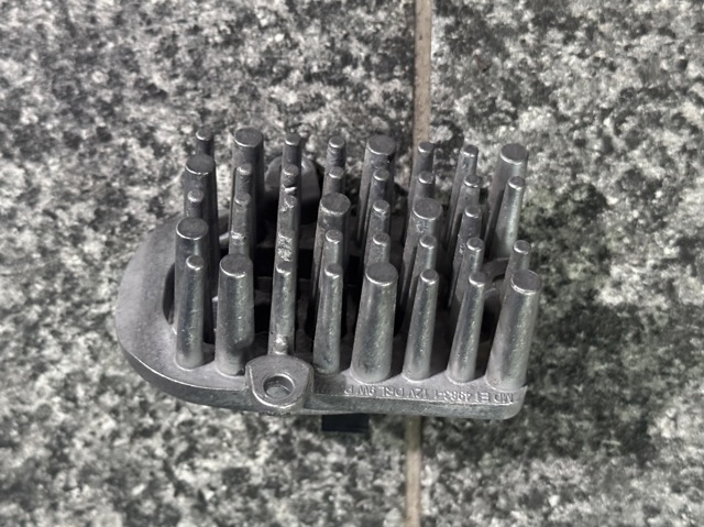  1420000863 VAG