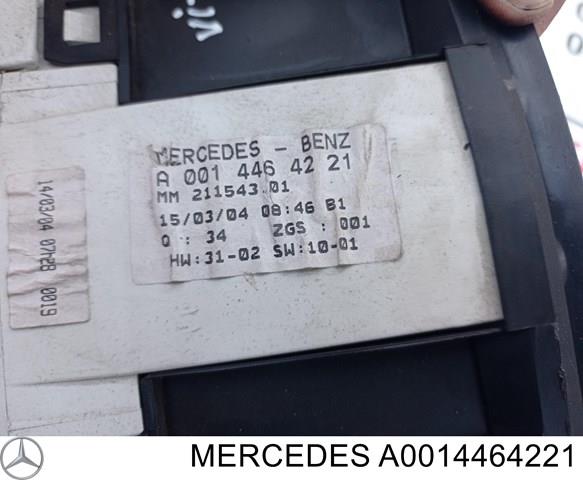A0014464221 Mercedes приладова дошка-щиток приладів