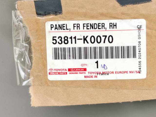 53811K0070 Toyota Крило переднє праве