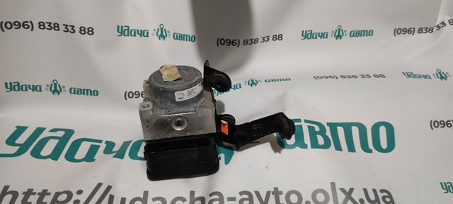  Ford FV682C555BA
