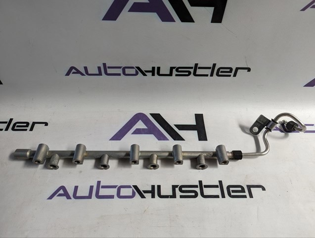 175216CA0B Nissan/Infiniti Паливна рампа