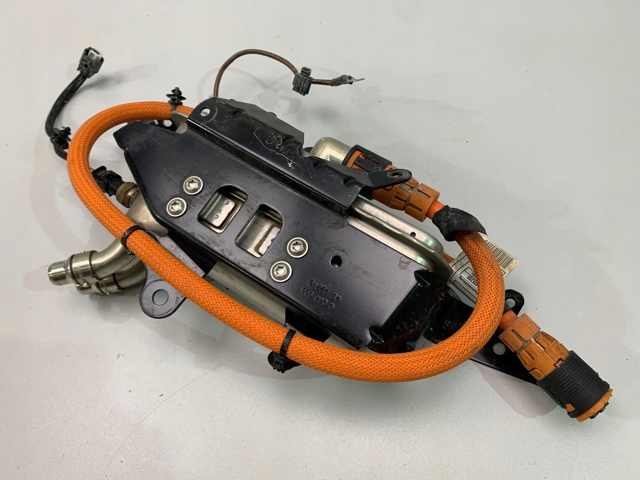  BMW 64129873688