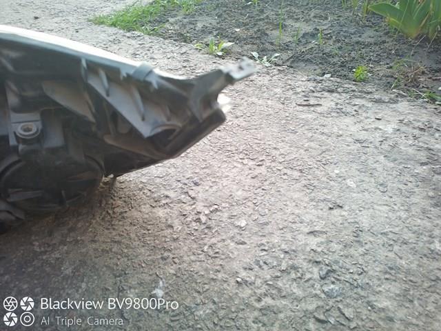 Фара правая Ford 2481751 ціна, від 84.46 USD