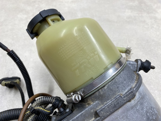 Купити 93179568 General Motors Насос гідравліки
