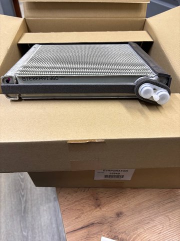 8850160310 Toyota Охолоджувач повітря