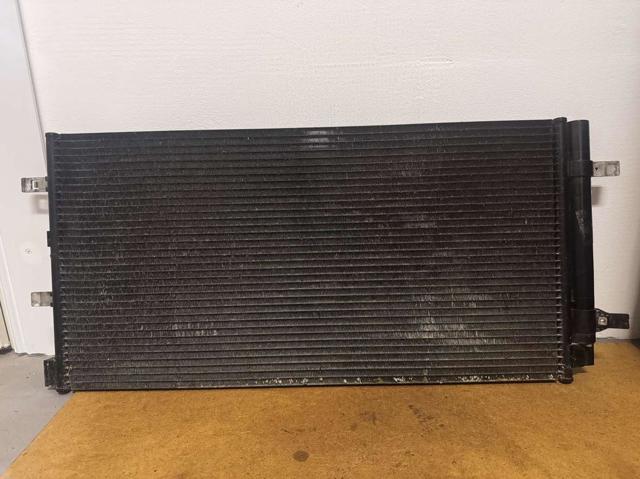 8T0260401E VAG 