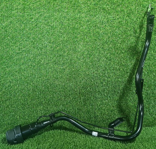 172216RR0A Nissan/Infiniti Шланг заливної горловини, паливного бака