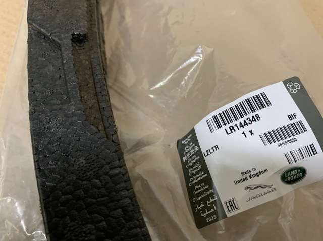 LR136401 Land Rover 
