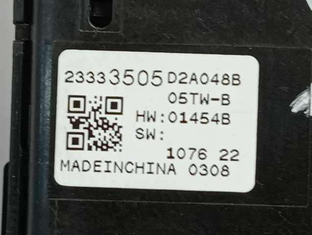 23333505 General Motors Кнопка підйомника переднього правого скла