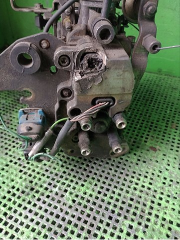 Насос паливний високого тиску Bosch 0460484109 ціна, від 123.87 USD