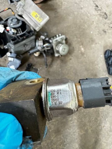 Купити 47240JG01A Nissan/Infiniti 