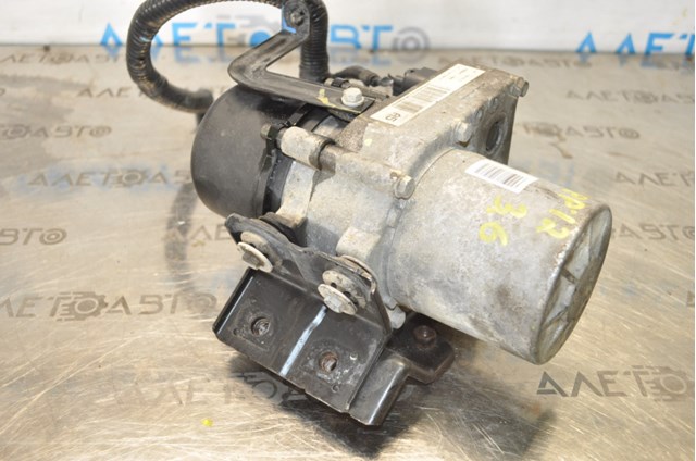 Купити 52124998AF Chrysler Насос гідравліки