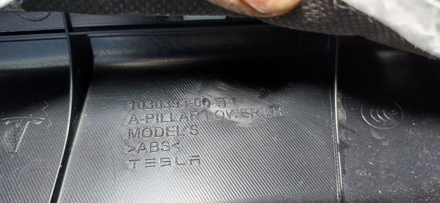  Tesla 103039300D ціна, від 8.24 USD