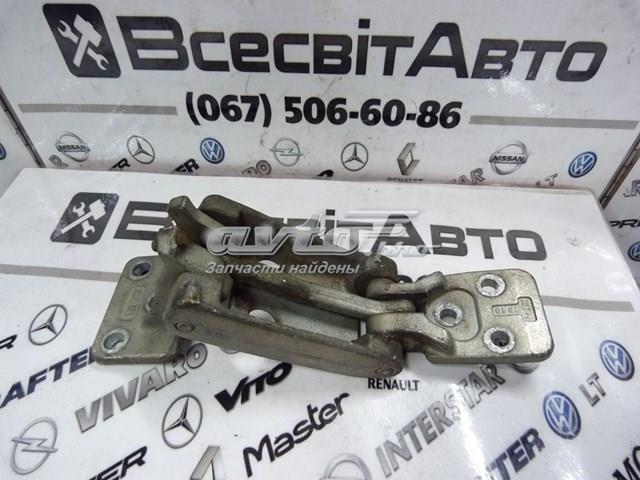 Петля задньої (двостулкової) двері, права нижня 68006456AA Chrysler