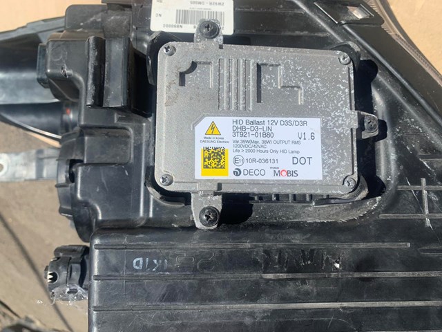 Фара комбінована, передня Hyundai/Kia 921022WXXX