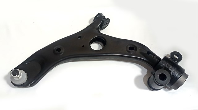 KB7W34350D Mazda Поперечний важіль