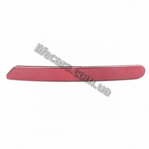 Правий катафот заднього бампера Geely 1067002041 ціна, від 7.26 USD