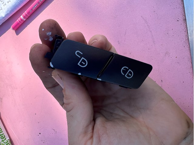 A2048706310 Mercedes 