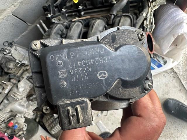 PE2713640 Mazda Дросільна заслінка в зборі