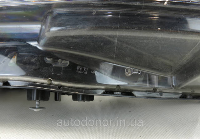 Основна фара - вставка Nissan/Infiniti 260105SA5B ціна, від 633.47 USD