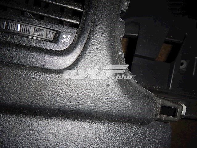 Передня панель VAG 5J1857007 ціна, від 26.81 USD