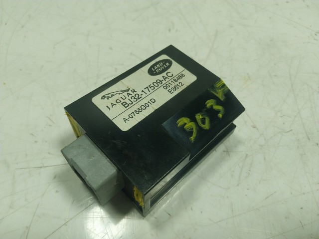 Купити LR033016 Land Rover 