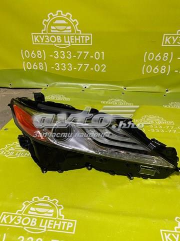 Фара комбінована, передня Toyota 8111006D70
