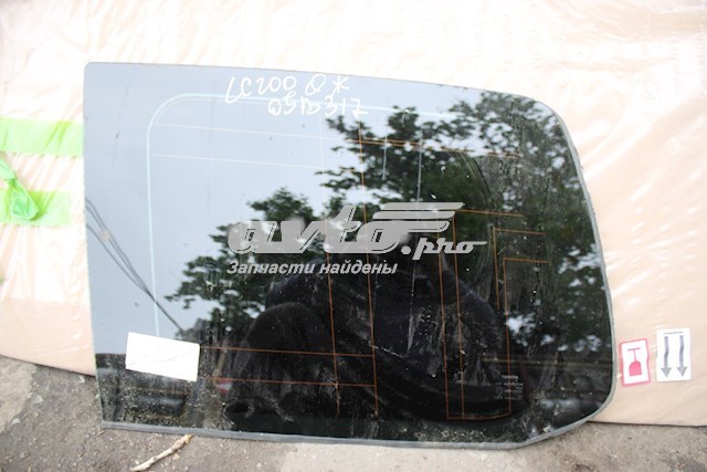 6272060B31 Toyota Скло багажного відсіку, ліве