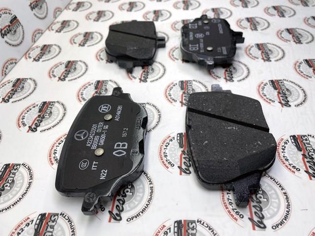 A0004209305 Mercedes Колодки гальмівні задні, дискові