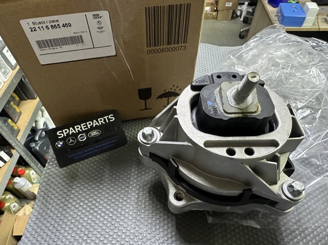  BMW 22116865469