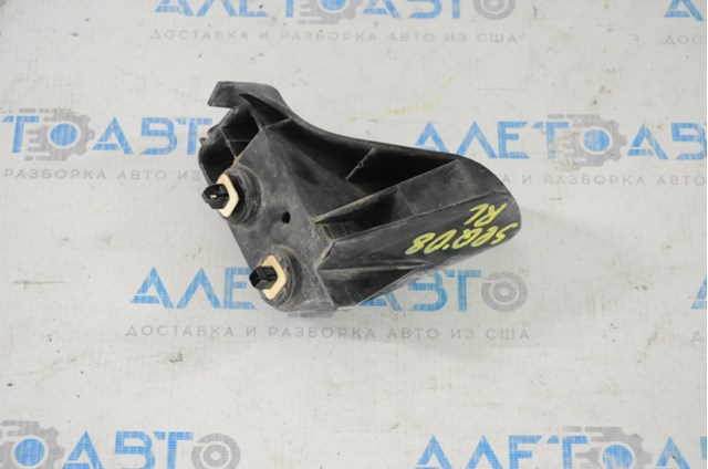 525880C010 Toyota Кронштейн бампера заднього, лівий