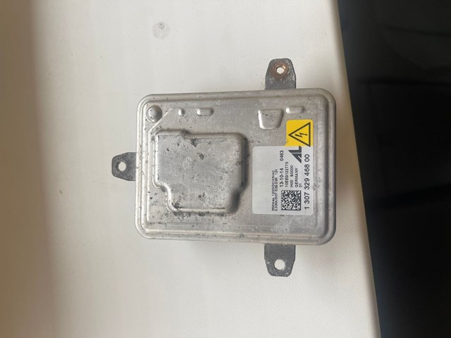 Купити 130732946800 Land Rover 