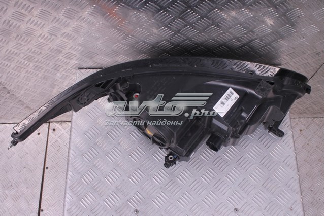 Купити LR057274 Land Rover 