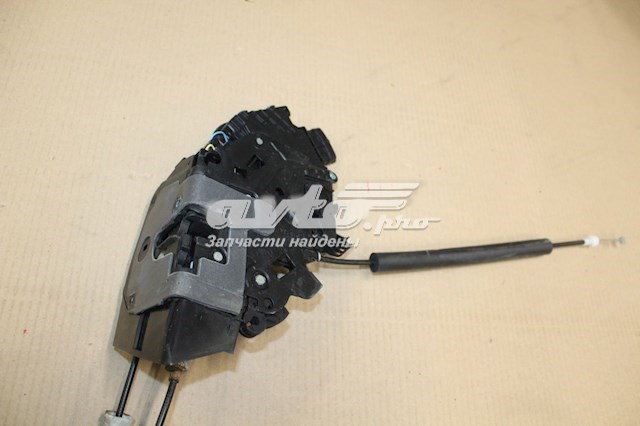 Замок передніх пасажирських дверей Land Rover LR038393 ціна, від 204.55 USD