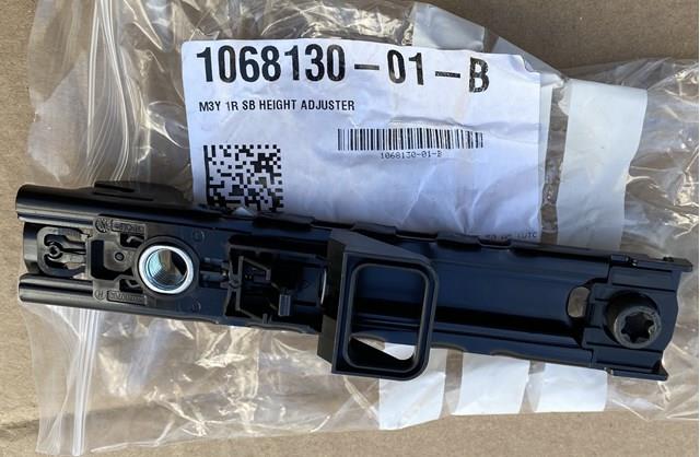  Tesla 106813001B ціна, від 2.53 USD