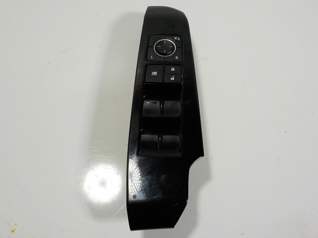 8404053230 Toyota 